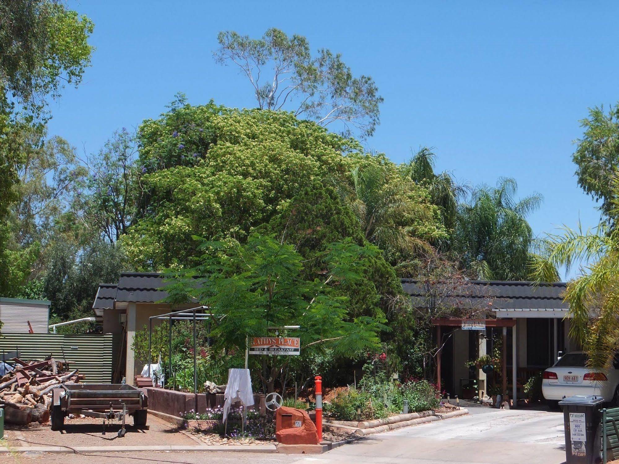 Kathys Place Bed And Breakfast Alice Springs Exterior photo